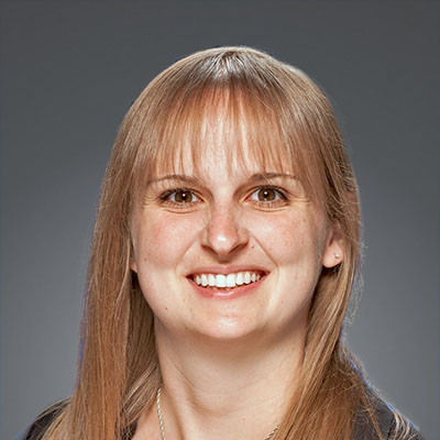 Dra. Victoria Klovenski