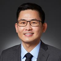 portrait of Danh Duc Nguyen, FNP