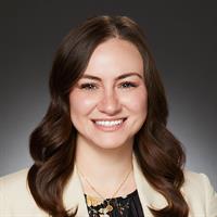 portrait of Katrina Powell, FNP