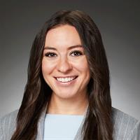 portrait of Kayla Summers, PA-C